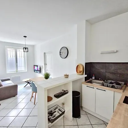 דירה Tour Est - T2 Entre Cite Medievale Et Bastide *